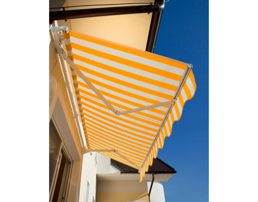 How Folding Arm Awnings Can Handle Heavy Rain and Weather Storms: A Comprehensive Guide